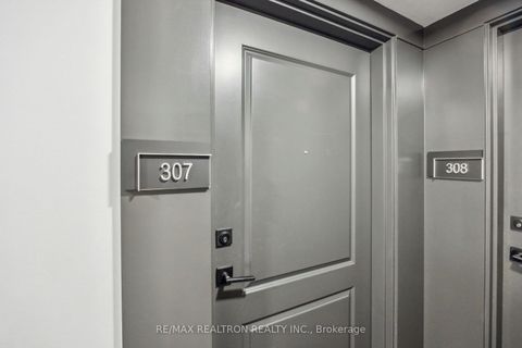 Photo 7 at 307 - 1400 Kingston Road, Cliffside, Toronto