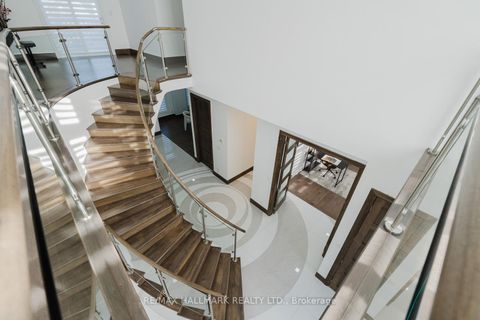 Photo 26 at 26 Lancer Drive, Maple, Vaughan