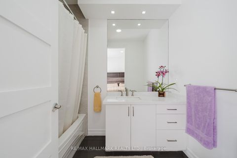 Photo 39 at 26 Lancer Drive, Maple, Vaughan