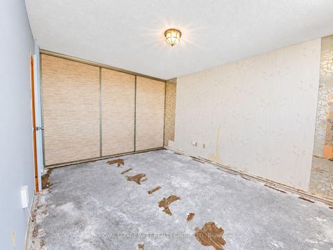 Photo 19 at 1502 - 299 Mill Road, Markland Wood, Toronto