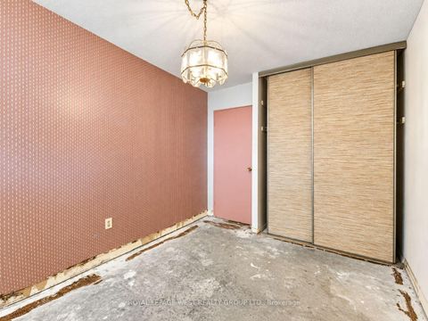Photo 23 at 1502 - 299 Mill Road, Markland Wood, Toronto