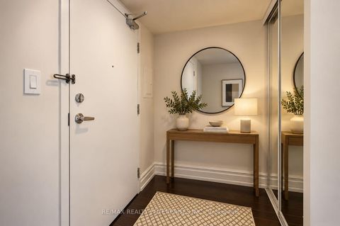 Photo 4 at 219 - 1000 King Street W, Niagara, Toronto