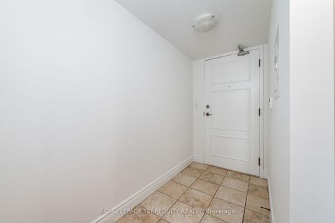 Photo 4 at 506 - 3 Marine Parade Drive, Mimico, Toronto