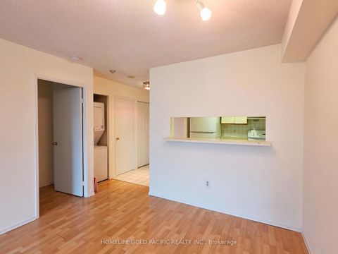 Photo 3 at 207 - 117 Gerrard Street E, Yonge Corridor, Toronto