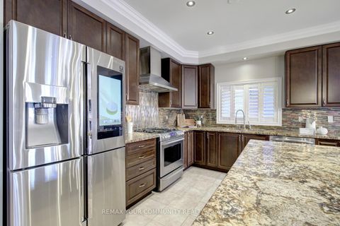 Photo 14 at 108 Golden Forest Road, Patterson, Vaughan