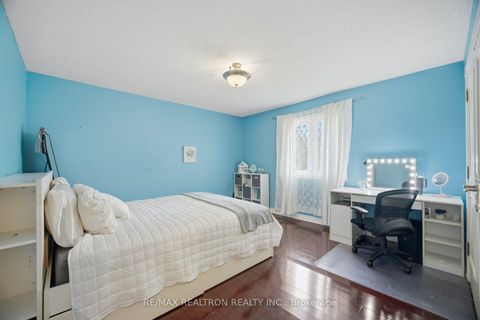 Photo 23 at 80 East Humber Drive, King City, King