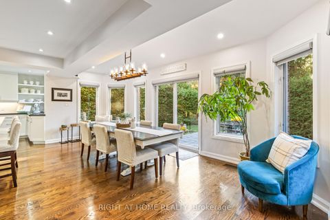 Photo 13 at 212 Olde Bayview Avenue, Oak Ridges Lake Wilcox, Richmond Hill
