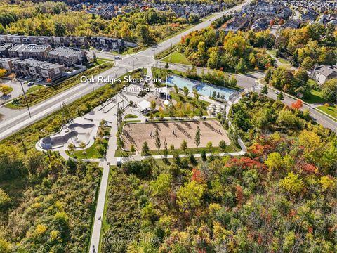 Photo 34 at 212 Olde Bayview Avenue, Oak Ridges Lake Wilcox, Richmond Hill