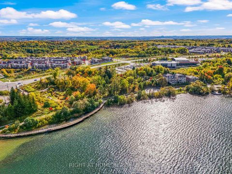 Photo 37 at 212 Olde Bayview Avenue, Oak Ridges Lake Wilcox, Richmond Hill