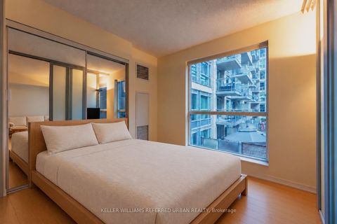 Photo 4 at 304 - 230 King Street E, Moss Park, Toronto