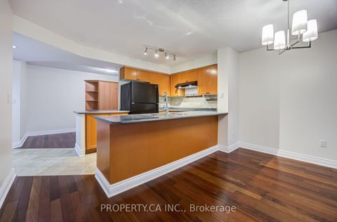 Photo 8 at 209 - 330 Adelaide Street E, Moss Park, Toronto
