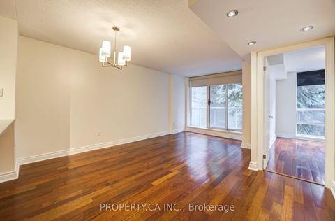 Photo 11 at 209 - 330 Adelaide Street E, Moss Park, Toronto