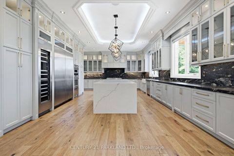 Photo 13 at 12 Hollywood Crescent, Nobleton, King