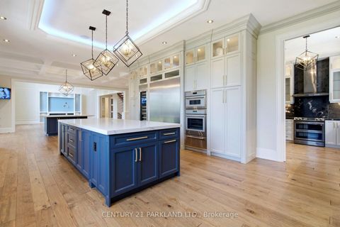 Photo 16 at 12 Hollywood Crescent, Nobleton, King