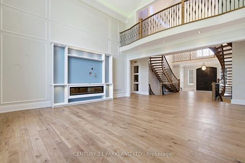 Photo 18 at 12 Hollywood Crescent, Nobleton, King
