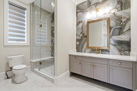 Photo 25 at 12 Hollywood Crescent, Nobleton, King