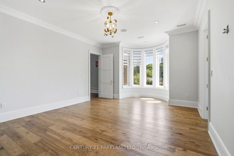 Photo 38 at 12 Hollywood Crescent, Nobleton, King