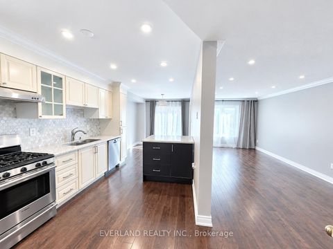 Photo 5 at 249 Yellowood Circle, Patterson, Vaughan