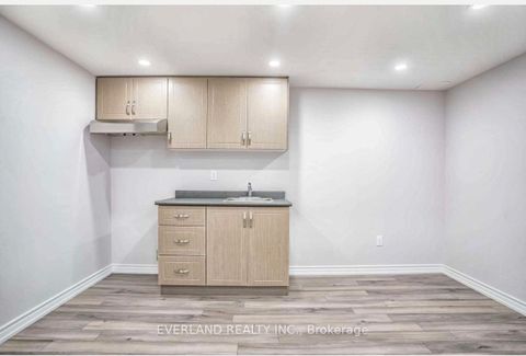 Photo 14 at 249 Yellowood Circle, Patterson, Vaughan