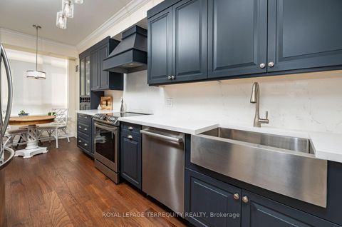 Photo 14 at 407 - 935 Royal York Road, Queensway, Toronto