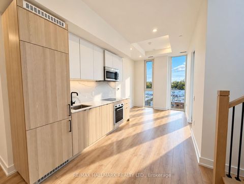 Photo 10 at PH06 - 500 Dupont Street, Annex, Toronto
