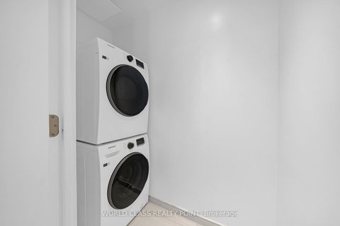 Photo 16 at 2404 - 8 Cumberland Street, Annex, Toronto