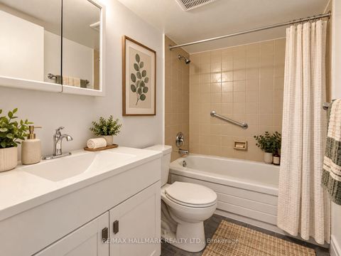 Photo 5 at 706 - 1665 Victoria Park Avenue, Maryvale, Toronto