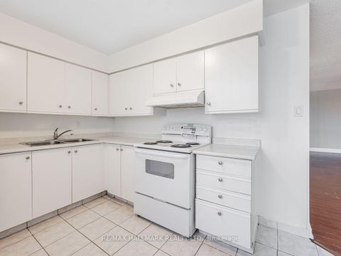 Photo 14 at 706 - 1665 Victoria Park Avenue, Maryvale, Toronto