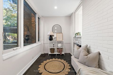 Photo 2 at 540 Crawford Street, Little Italy, Toronto