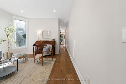Photo 7 at 540 Crawford Street, Little Italy, Toronto