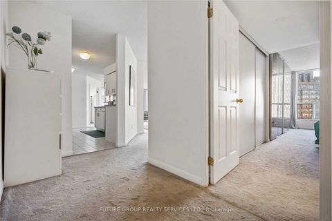 Photo 5 at 2213 - 24 Wellesley Street W, Bay Street Corridor, Toronto