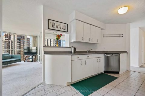 Photo 11 at 2213 - 24 Wellesley Street W, Bay Street Corridor, Toronto