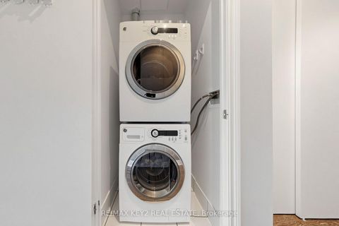Photo 22 at 615 - 608 Richmond Street W, Waterfront Communities C1, Toronto