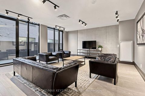 Photo 24 at 615 - 608 Richmond Street W, Waterfront Communities C1, Toronto