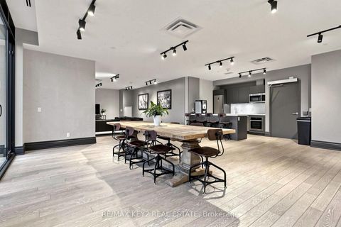Photo 26 at 615 - 608 Richmond Street W, Waterfront Communities C1, Toronto