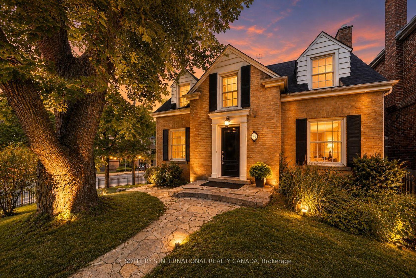 29 Highbourne Avenue, St. Clair, Toronto 