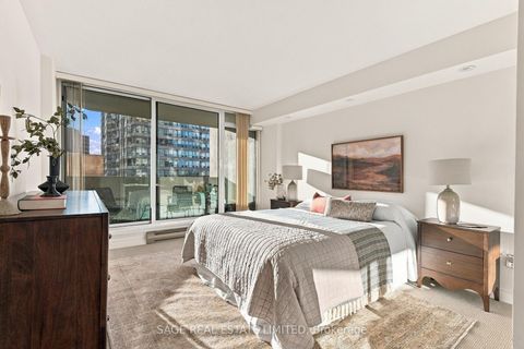 Photo 14 at 606 - 65 Spring Garden Avenue, Willowdale East, Toronto
