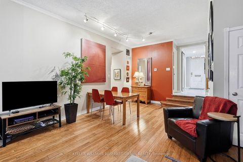 Photo 9 at 58 St Nicholas Street, Bay Street Corridor, Toronto