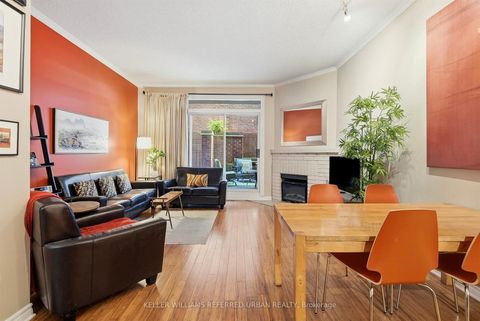 Photo 11 at 58 St Nicholas Street, Bay Street Corridor, Toronto