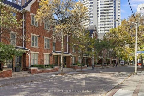 Photo 29 at 58 St Nicholas Street, Bay Street Corridor, Toronto
