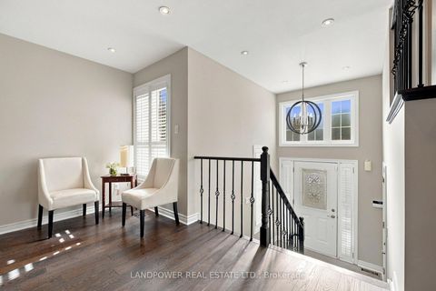 Photo 8 at 109 Melbourne Drive, Rouge Woods, Richmond Hill