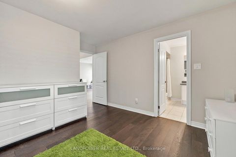 Photo 25 at 109 Melbourne Drive, Rouge Woods, Richmond Hill