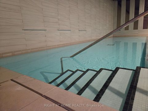 Photo 17 at 602 - 17 Bathurst Street, Waterfront Communities C1, Toronto