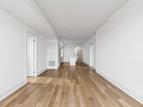 Photo 10 at 510 - 155 Merchants' Wharf, Waterfront Communities C8, Toronto