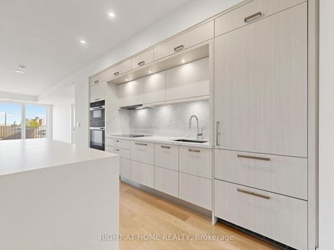 Photo 15 at 510 - 155 Merchants' Wharf, Waterfront Communities C8, Toronto