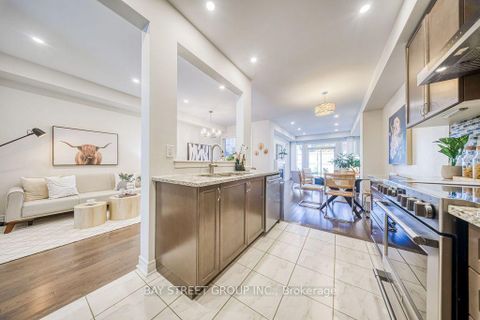 Photo 9 at 38 Port Arthur Crescent, Jefferson, Richmond Hill