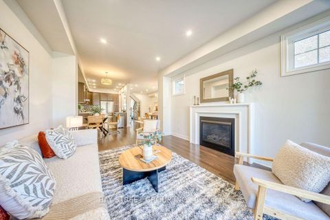 Photo 19 at 38 Port Arthur Crescent, Jefferson, Richmond Hill