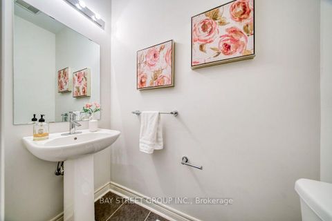 Photo 21 at 38 Port Arthur Crescent, Jefferson, Richmond Hill