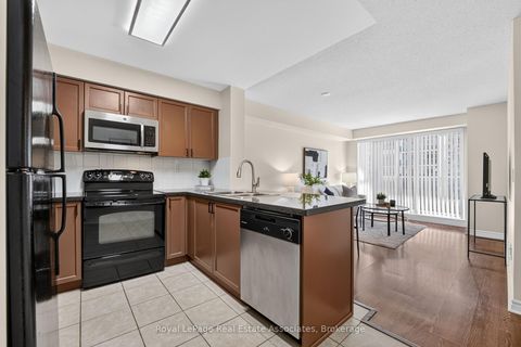 Photo 3 at 1804 - 5 Michael Power Place, City Centre West, Toronto