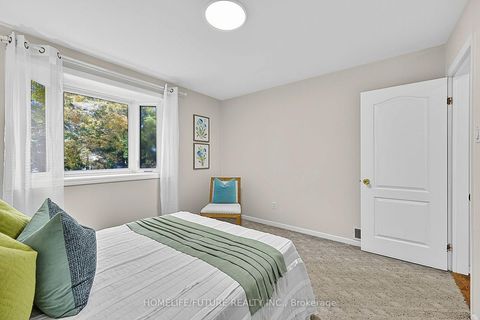 Photo 12 at 18 Ivan Road, Centennial Scarborough, Toronto